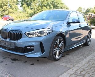 BMW BMW 118 d M Sport*NAVI*SITHZ*CARPLY*MSITZE*AHK* Gebrauchtwagen