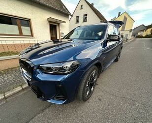 BMW BMW iX3 IMPRESSIVE IMPRESSIVE Vollausst. 1.Hd AHK Gebrauchtwagen