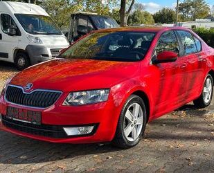 Skoda Skoda Octavia 1.2 TSI Ambition*DSG*KLIMA*PDC*EURO5 Gebrauchtwagen