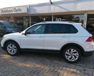 VW Volkswagen Tiguan 1.5 TSI OPF Life *AHK,NAVI* Gebrauchtwagen