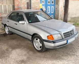 Mercedes-Benz Mercedes-Benz C 180 TÜV NEU Gebrauchtwagen