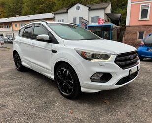 Ford Ford Kuga Titanium 4x4 *St-Line*Panorama* Gebrauchtwagen