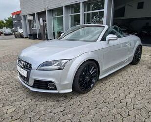 Audi Audi TTS Roadster 2.0 TFSI quattro - Gebrauchtwagen