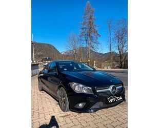 Mercedes-Benz Mercedes-Benz CLA 180 BlueEfficiency Edition~Leder Gebrauchtwagen