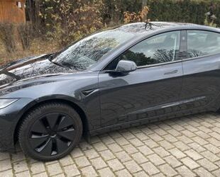 Tesla Tesla Model 3 Highland RWD Gebrauchtwagen