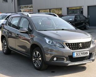 Peugeot Peugeot 2008 PureTech 110 Allure*Navi*Kamera*PDC Gebrauchtwagen