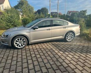 VW Volkswagen Passat 2.0 TDI SCR 110kW 4MOTION Highli Gebrauchtwagen