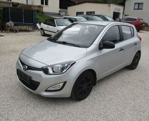 Hyundai Hyundai i20 ~~Klima~~2.Hand~~ALU~~Winterreifen Gebrauchtwagen