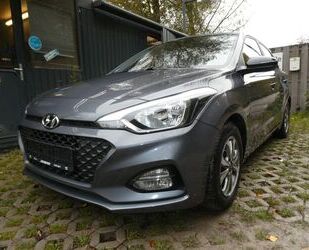 Hyundai Hyundai i20 Advantage*NUR.63000km*1.HAND*TOP ZUSTA Gebrauchtwagen