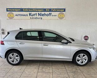 VW Volkswagen Golf VIII Lim. Life +Navi +LED +Sitzhei Gebrauchtwagen