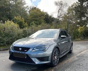 Seat Seat Leon 2.0 TSI Start&Stop ST CUPRA 290 DSG CUP. Gebrauchtwagen