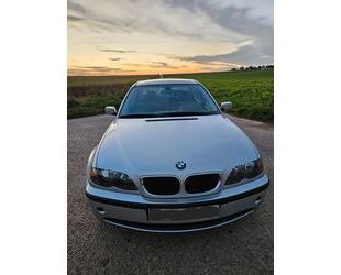 BMW BMW 318i - Gebrauchtwagen