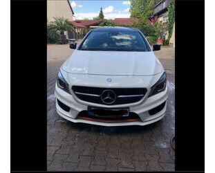 Mercedes-Benz Mercedes-Benz CLA 220 Shooting Brake CLA 220 CDI 4 Gebrauchtwagen