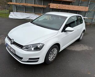 VW Volkswagen Golf 1.2 TSI BMT Trendline Trendline Gebrauchtwagen