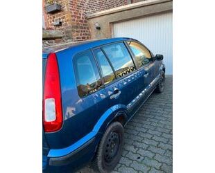 Ford Ford Fusion 1,4 16V + + Gebrauchtwagen