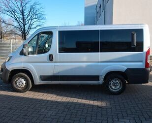 Peugeot Peugeot Boxer Kombi 330 L1H1 HDi 110 8Sitze Klima Gebrauchtwagen