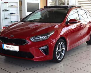 Kia Kia ceed / Ceed Platinum Edition Pano AHK Standhzg Gebrauchtwagen