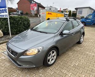 Volvo Volvo V40 Momentum Navigation Co 2 88 gr Gebrauchtwagen