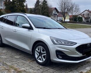 Ford Ford Focus Turnier Cool & Connect Gebrauchtwagen