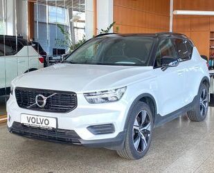 Volvo Volvo XC40 Recharge Plug-In Hybrid 2WD R-Design Gebrauchtwagen