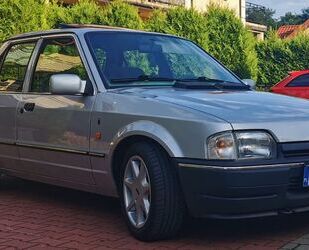 Ford Ford Orion Ghia Mk2 1989 year 1,4 Gebrauchtwagen