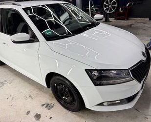 Skoda Skoda Fabia 1.0l MPI 55kW Ambition Combi Ambition Gebrauchtwagen