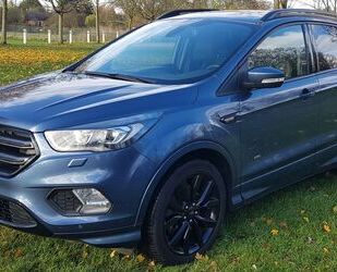 Ford Ford Kuga 1,5 EcoBoost 4x4 182PS ST-Line Automat A Gebrauchtwagen