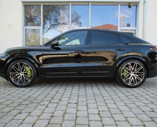 Porsche Porsche NEW COUPE E-H FOND-RSE HEAD SOFT SPORTSI+B Gebrauchtwagen