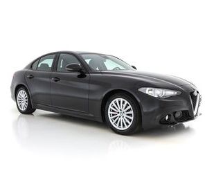 Alfa Romeo Alfa Romeo Giulia 2.0T Super Black-Line 200 Pk Aut Gebrauchtwagen