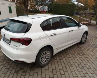 Fiat Fiat Tipo 1.4 16V LOUNGE LOUNGE Gebrauchtwagen