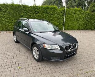 Volvo Volvo V50 Kombi 1.6 D Kinetic Schiebedach Alu PDC Gebrauchtwagen