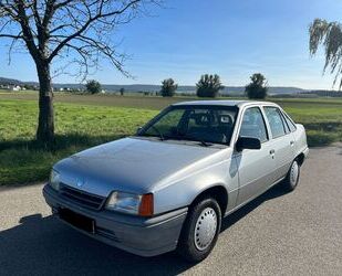 Opel Opel Kadett-E / 1.6 / Automatik / 81.000 Km / Serv Gebrauchtwagen