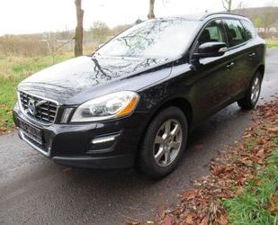 Volvo Volvo XC60 DRIVe Navi/SHZ/LM/5-Zylinder Gebrauchtwagen