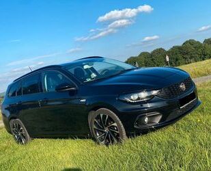 Fiat Fiat Tipo 1.4 T-Jet S-DESIGN S-DESIGN AHK DACHRELI Gebrauchtwagen