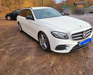 Mercedes-Benz Mercedes-Benz E 220 d 4MATIC T AHK Multibeam AMG L Gebrauchtwagen