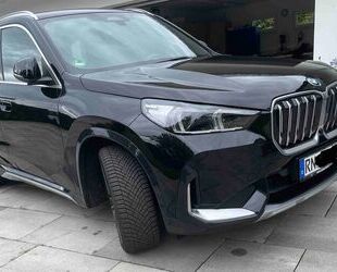 BMW BMW iX1 xDrive30-Pano-AHK-Head up Dispay-360 Kamer Gebrauchtwagen