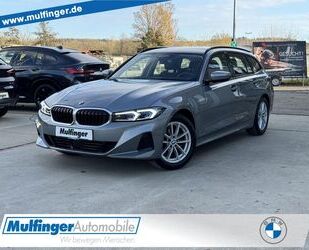 BMW BMW 318i T.Sports.HUD LiveProfCurved ACC Kamera AH Gebrauchtwagen