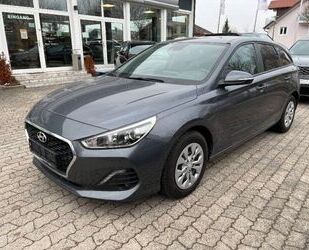 Hyundai Hyundai i30 Kombi 1.4 6-Gang Soko Navigation Gebrauchtwagen