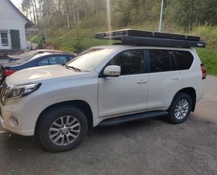 Toyota Toyota Land Cruiser 2.8 D-4D Overland Edition Gebrauchtwagen