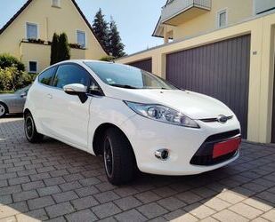 Ford Ford Fiesta 1,25 60kW Titanium Gebrauchtwagen