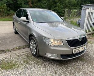 Skoda Skoda Superb 1.8 TSI DSG Ambition NAVI+BI-XENON+ME Gebrauchtwagen