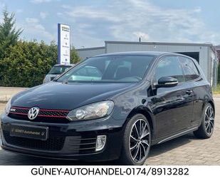 VW Volkswagen Golf VI GTI*211PS*6-GANG* Gebrauchtwagen