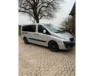 Peugeot Peugeot Expert Tepee TÜV Neu AHK Gebrauchtwagen