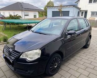 VW Volkswagen VW Polo 1.4 mit 80 PS und AHK Gebrauchtwagen