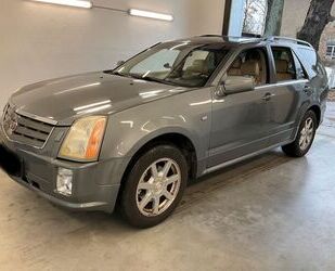 Cadillac Cadillac SRX 3.6 V6 AWD+Leder+Navi+Xenon+7 Sitze+ Gebrauchtwagen