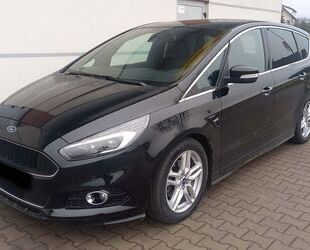 Ford S-Max Gebrauchtwagen