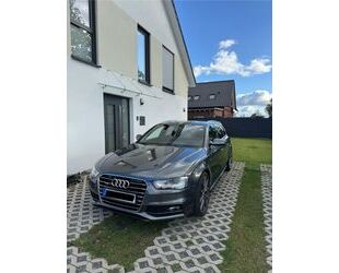 Audi Audi A4 2.0 TDI Avant QUATTRO/S-Tronic/3xS-line/Xe Gebrauchtwagen