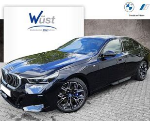 BMW BMW i5 eDrive40 1.HAND | M-PAKET | ELEKTRO Gebrauchtwagen