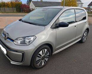 VW Volkswagen up! e-up! Style Plus e-up! Style Plus Gebrauchtwagen