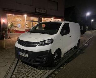 Opel Opel Vivaro / Transporter / Top Zustand/ 8 fach Re Gebrauchtwagen